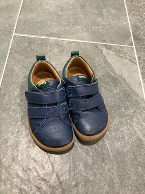 Camper Kids Navy Leather Velcro shoes Peu style EU 23/ US 6